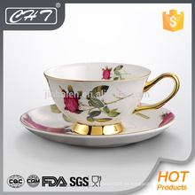 Taza de café y platillo de cerámica elegante de alta calidad
